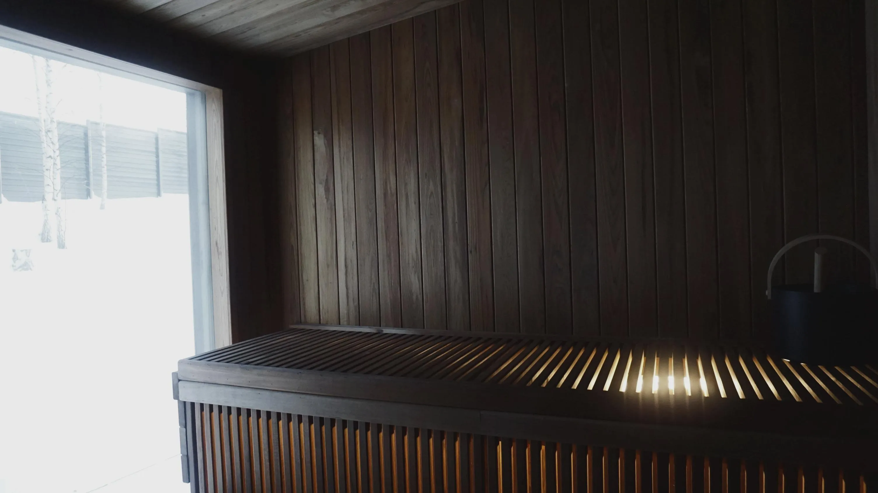 Парилка с пологом из термолипы